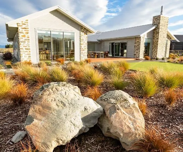 Boundary Retreat Twizel